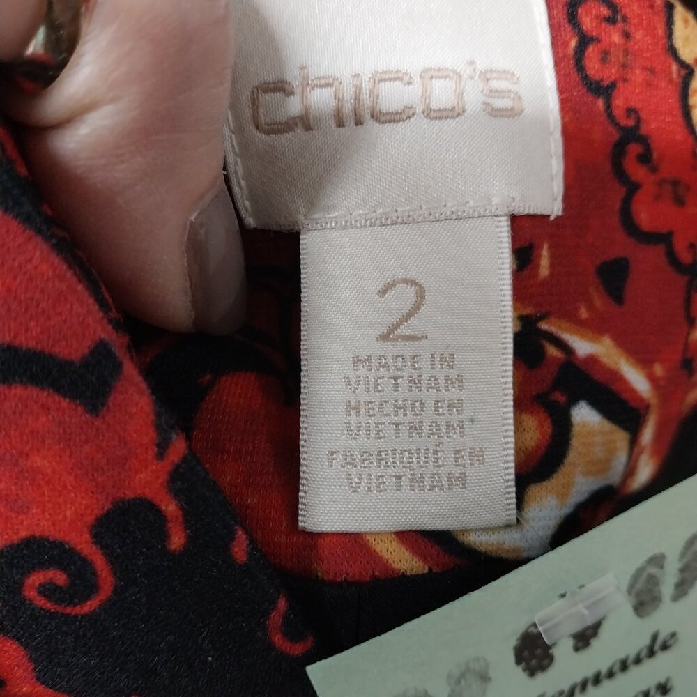 3329 Size 2/ Large  Chico's Red and Black pattern Blazer. - Picture 8 of 9